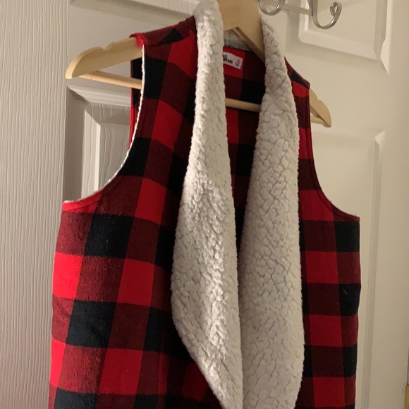 Plaid Vest - Picture 3 of 6
